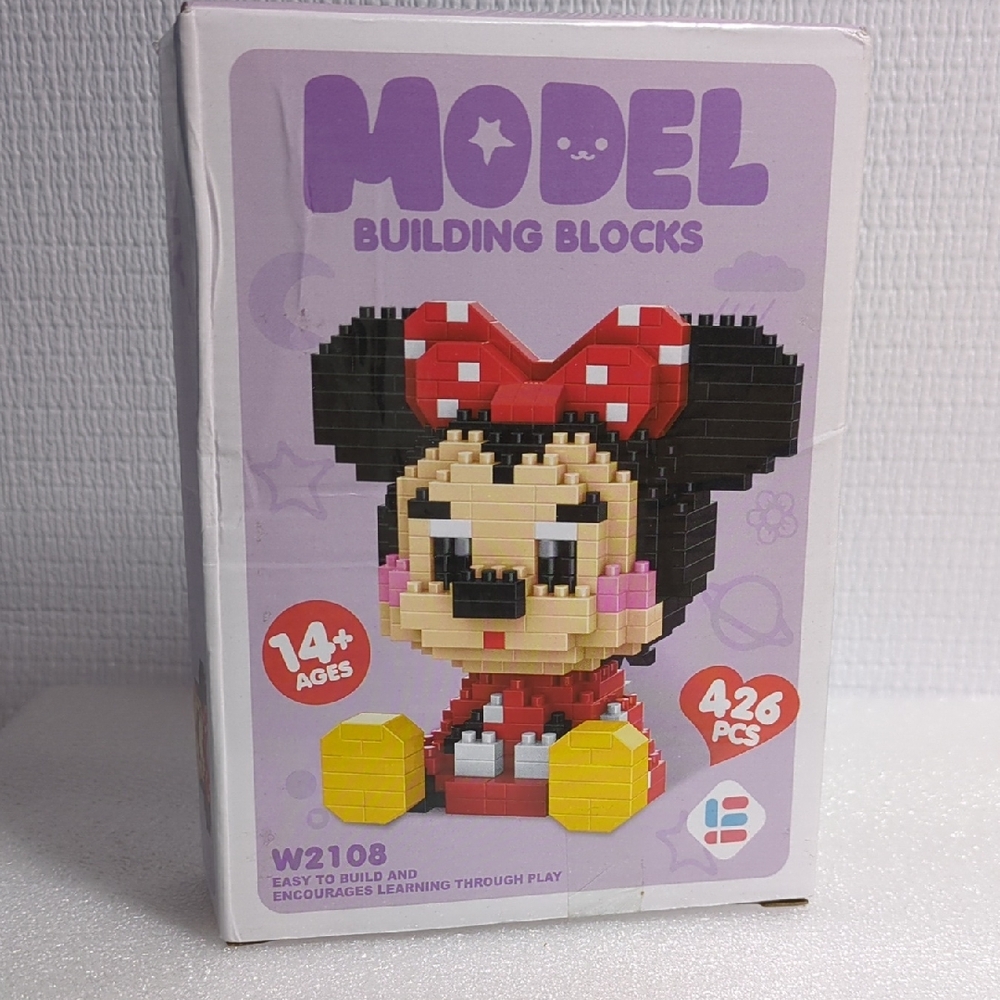🩵2/$10🩵Minnie Mouse Mini Building Block Model - 426 Pieces
